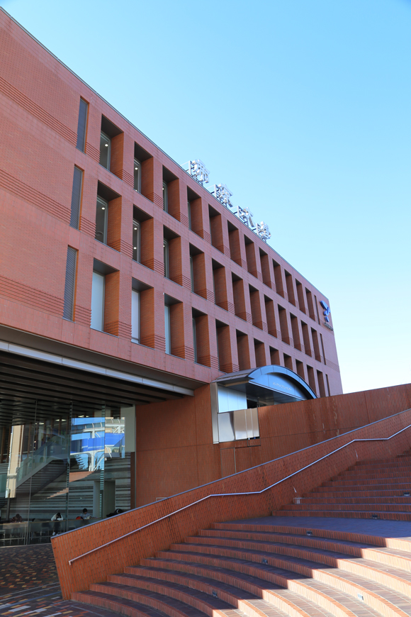 帝京大学八王子キャンパス図書館